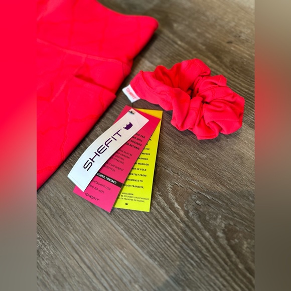 SheFit Woven High Compression leggings NWT Sz XL/1LUXE - Picture 9 of 10